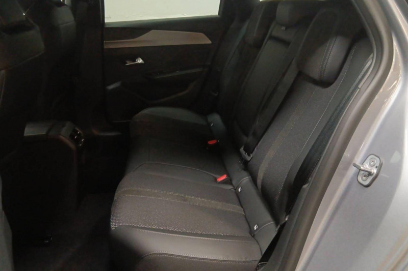 Photo 7 de l'offre de PEUGEOT 308 SW BlueHDi 130ch S&S EAT8 GT à 26398€ chez Carlyss automobiles Vitré