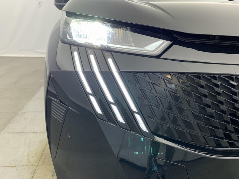 Photo 15 de l'offre de PEUGEOT 3008 Hybrid 145 e-DCS6 Allure à 28998€ chez Carlyss automobiles Vitré