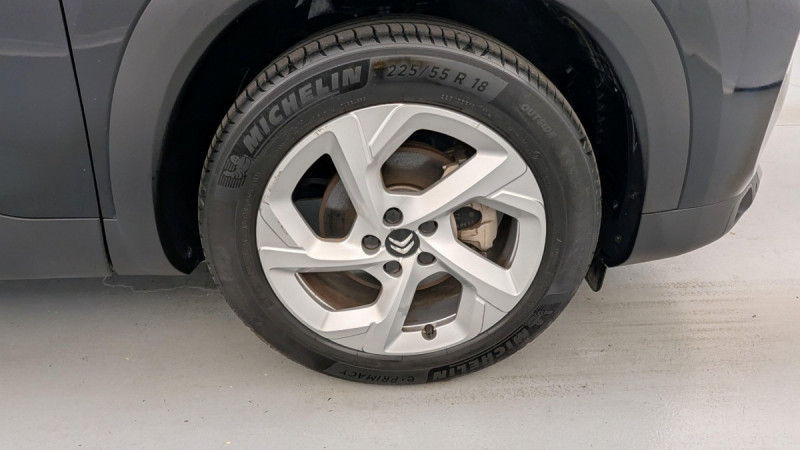 Photo 14 de l'offre de CITROEN C5 Aircross PureTech 130 S&S BVM6 Feel à 19351€ chez Carlyss automobiles Vitré