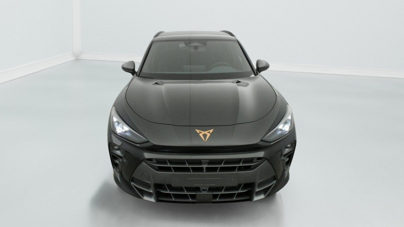 Photo 2 de l'offre de Cupra Terramar 1.5 eTSI Hybrid 150 ch DSG7 V à 35998€ chez Carlyss automobiles Vitré