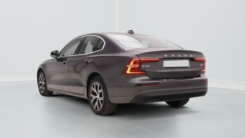 Photo 3 de l'offre de VOLVO S60 2.0 MHEV 197 Core à 34624€ chez Carlyss automobiles Vitré