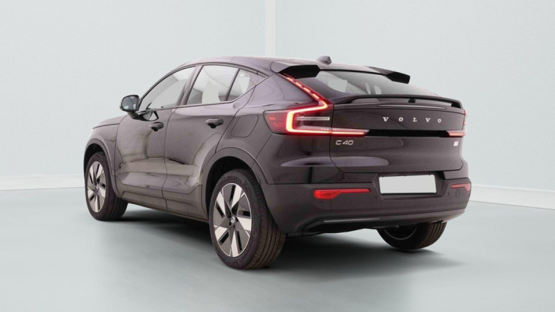 Photo 3 de l'offre de Volvo EC40 Recharge 238 Single Motor Plus à 43702€ chez Carlyss automobiles Vitré