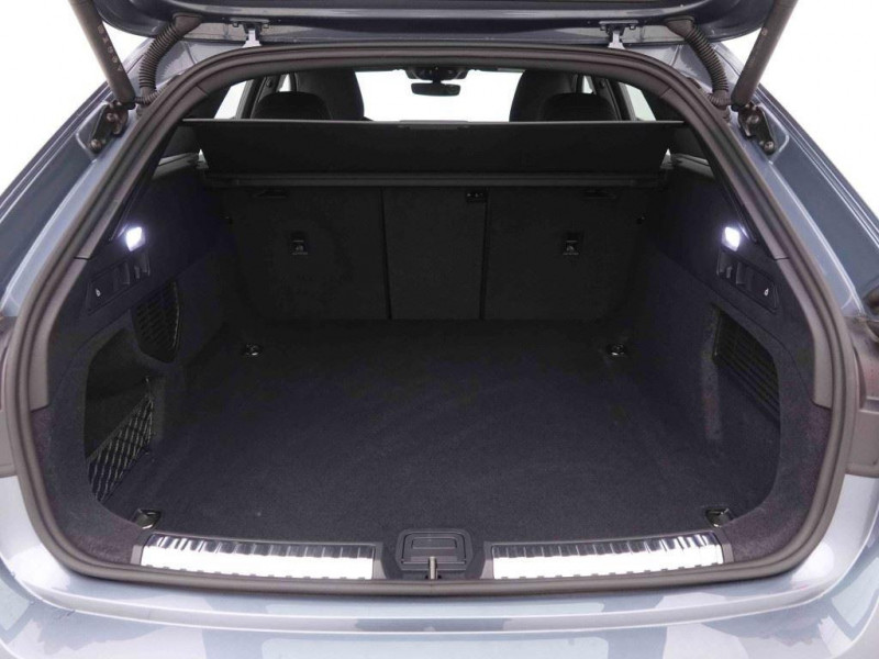 Photo 6 de l'offre de AUDI A5 40 TFSi 204 S-Tronic Avant S-Line Edition à 48398€ chez Carlyss automobiles Vitré