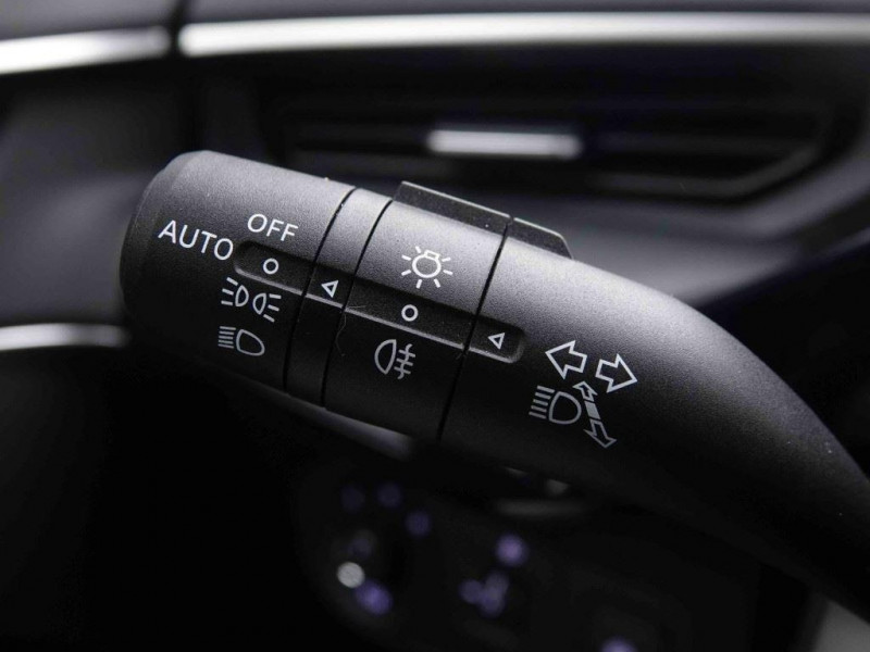 Photo 11 de l'offre de MG Motor MG3 1.5i 115 Comfort à 18934€ chez Carlyss automobiles Vitré