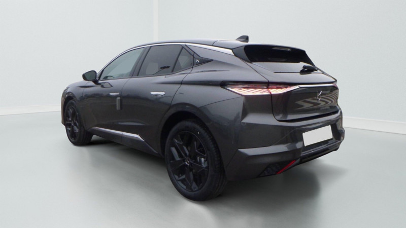 Photo 3 de l'offre de DS DS4 BlueHDi 130 EAT8 Pallas à 33398€ chez Carlyss automobiles Vitré