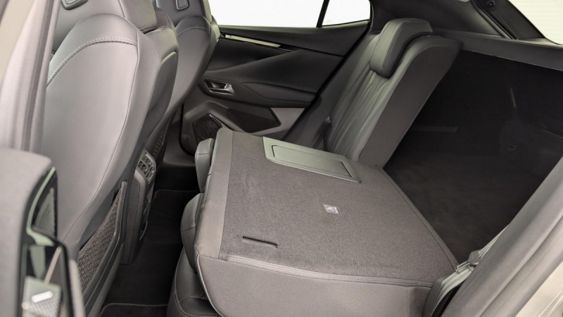 Photo 12 de l'offre de DS DS4 PureTech 130 EAT8 Rivoli à 24972€ chez Carlyss automobiles Vitré