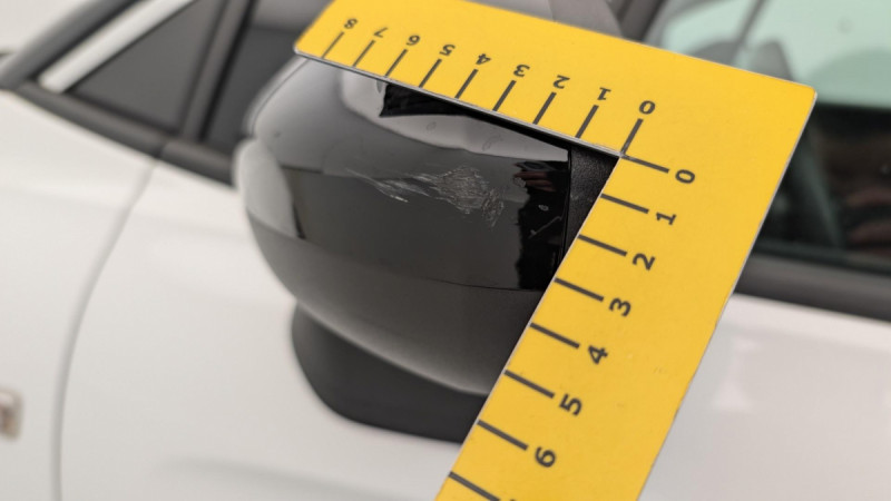 Photo 24 de l'offre de OPEL Crossland 1.2 Turbo 130 ch BVA6 GS Line à 14998€ chez Carlyss automobiles Vitré