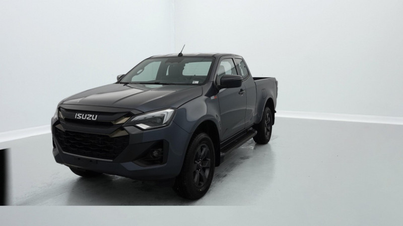 Photo 3 de l'offre de ISUZU D-MAX 1.9 4X4 SPACE CAB N60 NSPORT  AT à 45846€ chez Carlyss automobiles Vitré
