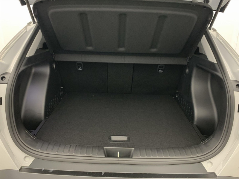 Photo 11 de l'offre de HYUNDAI KONA Hybrid 129 Intuitive à 26598€ chez Carlyss automobiles Vitré