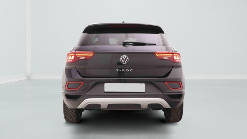 Photo 3 de l'offre de VOLKSWAGEN T-roc 1.0 TSi 115 Life à 27698€ chez Carlyss automobiles Vitré