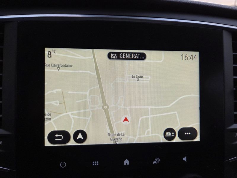 Photo 11 de l'offre de Renault Mégane Berline (4) Business TCe 115 FAP -21N à 16290€ chez Carlyss automobiles Vitré