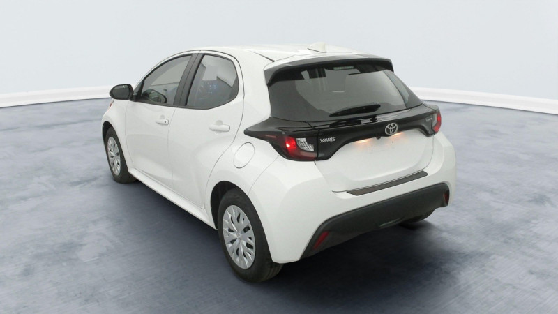 Photo 5 de l'offre de TOYOTA YARIS HYBRIDE 116h Dynamic à 20998€ chez Carlyss automobiles Vitré