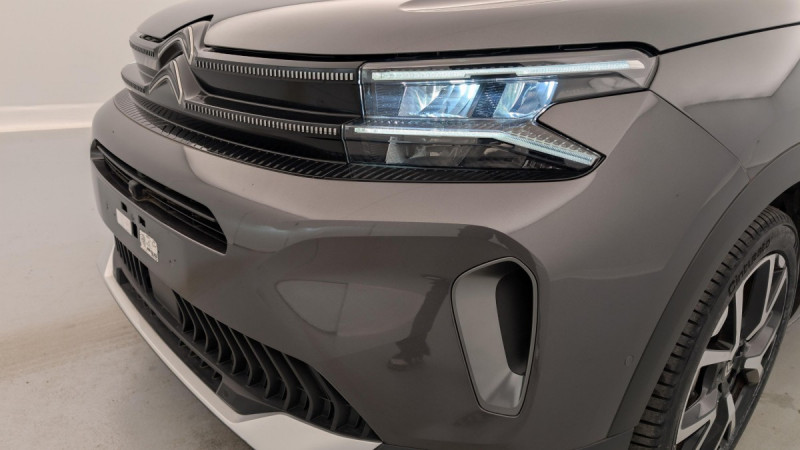 Photo 23 de l'offre de CITROEN C5 Aircross HYBRIDE RECHARGEABLE 225 E-EAT8 SHINE PACK à 25020€ chez Carlyss automobiles Vitré