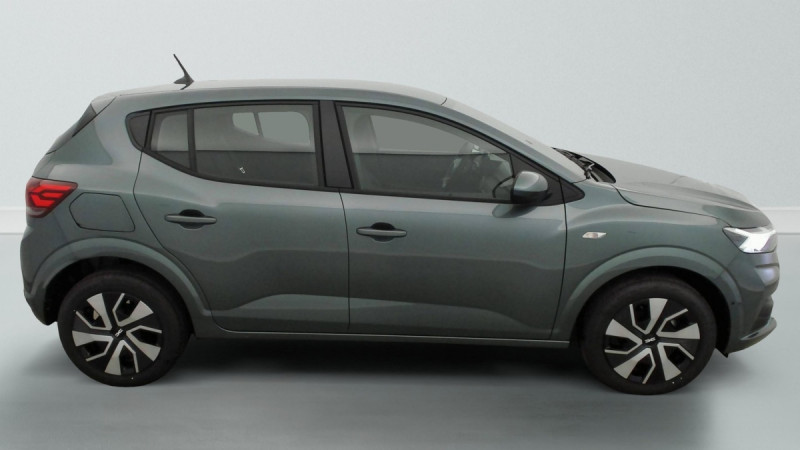 Photo 8 de l'offre de DACIA Sandero ECO-G 100 GSR2 Expression à 15998€ chez Carlyss automobiles Vitré