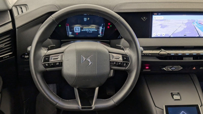 Photo 14 de l'offre de DS DS4 PureTech 130 EAT8 Rivoli à 23072€ chez Carlyss automobiles Vitré