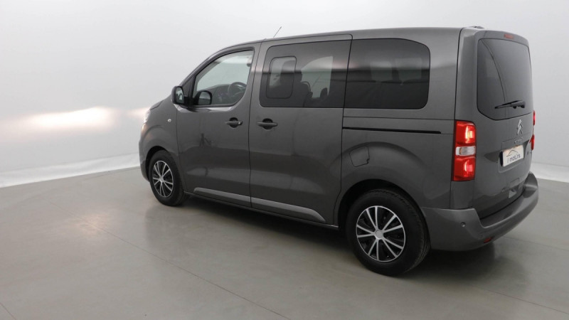 Photo 18 de l'offre de CITROEN Jumpy Combi Jumpy XS BlueHDi 120 S&S BVM6 Confort à 26898€ chez Carlyss automobiles Vitré