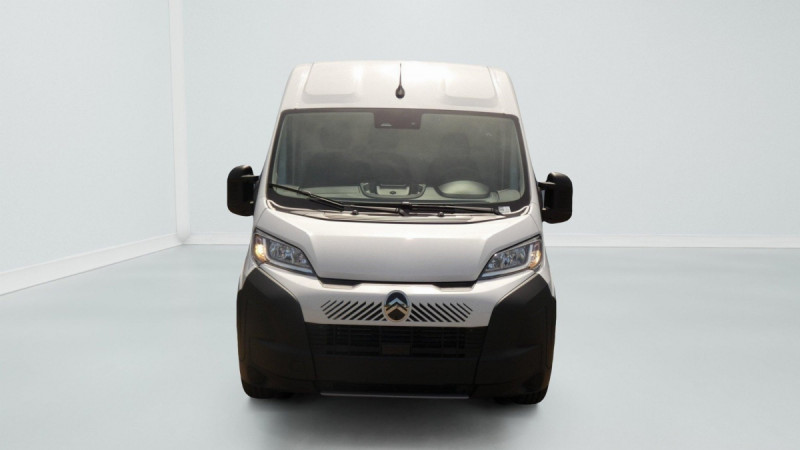 Photo 4 de l'offre de CITROEN Jumper Fourgon TOLE 35 L3H2 180 S&S BVA8 à 32637€ chez Carlyss automobiles Vitré