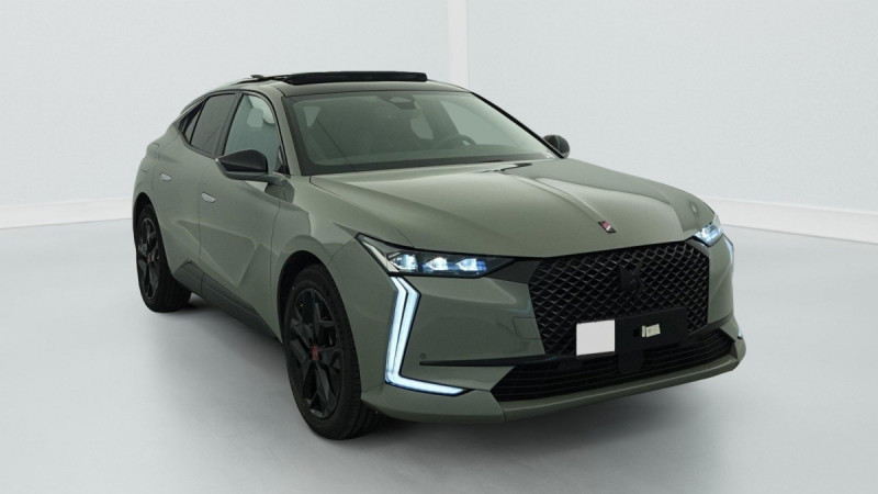 Photo 1 de l'offre de DS DS4 PureTech 130 EAT8 Performance Line+ à 24110€ chez Carlyss automobiles Vitré