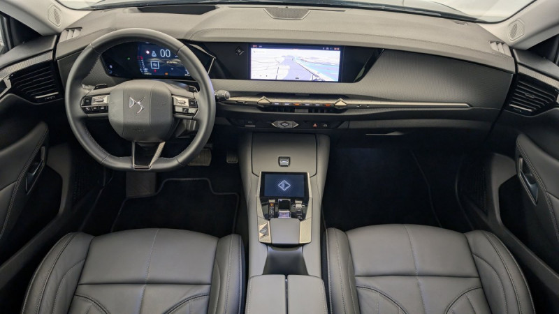 Photo 13 de l'offre de DS DS4 PureTech 130 EAT8 Rivoli à 21643€ chez Carlyss automobiles Vitré