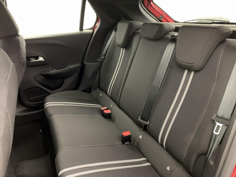 Photo 14 de l'offre de OPEL Corsa 1.2 Turbo 100 ch BVM6 GS à 16958€ chez Carlyss automobiles Vitré