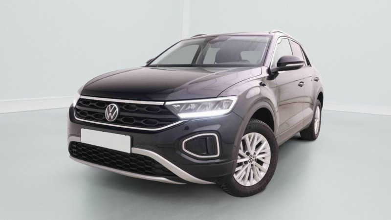Photo 1 de l'offre de VOLKSWAGEN T-roc 1.0 TSi 115 Life à 27698€ chez Carlyss automobiles Vitré
