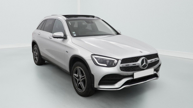 Photo 1 de l'offre de MERCEDES-BENZ GLC 300 E 9G-TRONIC 4MATIC AMG LINE à 43998€ chez Carlyss automobiles Vitré
