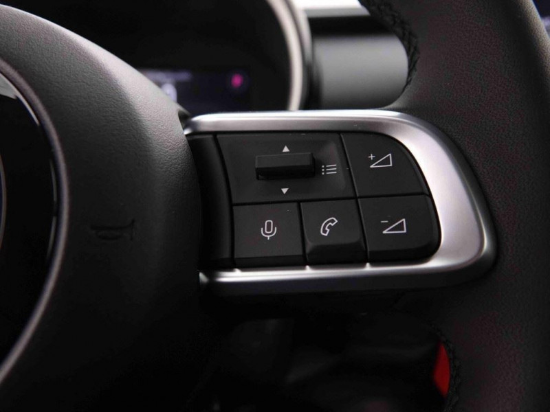 Photo 20 de l'offre de Fiat 600 1.2 HYBRID 110 DCT POP à 24798€ chez Carlyss automobiles Vitré