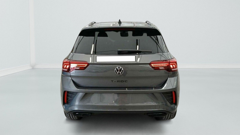 Photo 4 de l'offre de VOLKSWAGEN T-roc T-Roc 2.0 TDI 150 Start/Stop DSG7 R-Line à 38498€ chez Carlyss automobiles Vitré