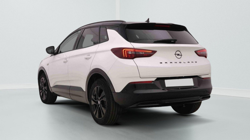 Photo 3 de l'offre de OPEL Grandland 1.2T 130 AT GS-Line à 28598€ chez Carlyss automobiles Vitré