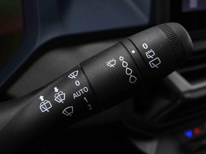 Photo 18 de l'offre de DACIA DUSTER 1.2 Mild Hybrid 130 Expression à 25198€ chez Carlyss automobiles Vitré