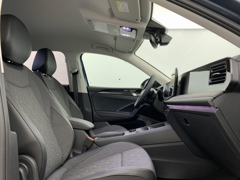 Photo 9 de l'offre de VOLKSWAGEN TIGUAN NOUVEAU 1.5 eTSI 150CV DSG7 LIFE PLUS à 37998€ chez Carlyss automobiles Vitré