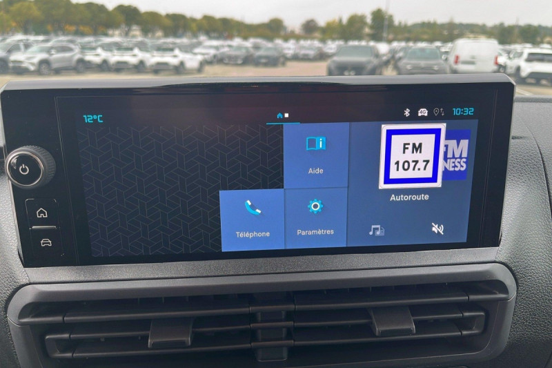 Photo 14 de l'offre de CITROEN Jumpy Fourgon M BLUEHDI 120 S&S BVM6 à 24837€ chez Carlyss automobiles Vitré