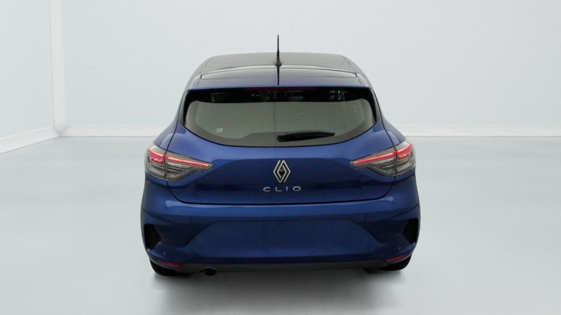 Photo 3 de l'offre de RENAULT CLIO 5 BLUE DCI 100 CH GSR2 EVOLUTION à 20298€ chez Carlyss automobiles Vitré