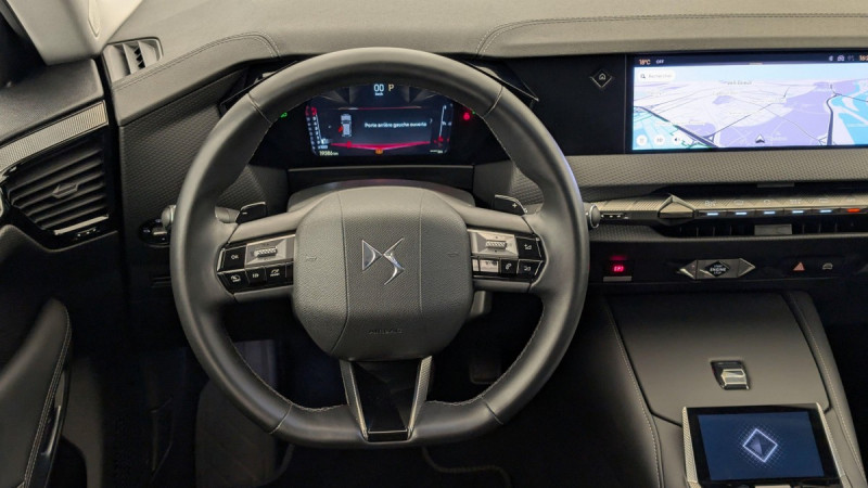 Photo 14 de l'offre de DS DS4 PureTech 130 EAT8 Rivoli à 23053€ chez Carlyss automobiles Vitré