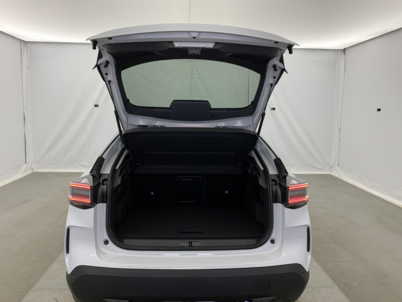 Photo 11 de l'offre de CITROEN C4 Hybride 145 e-DCS6 Max à 22998€ chez Carlyss automobiles Vitré