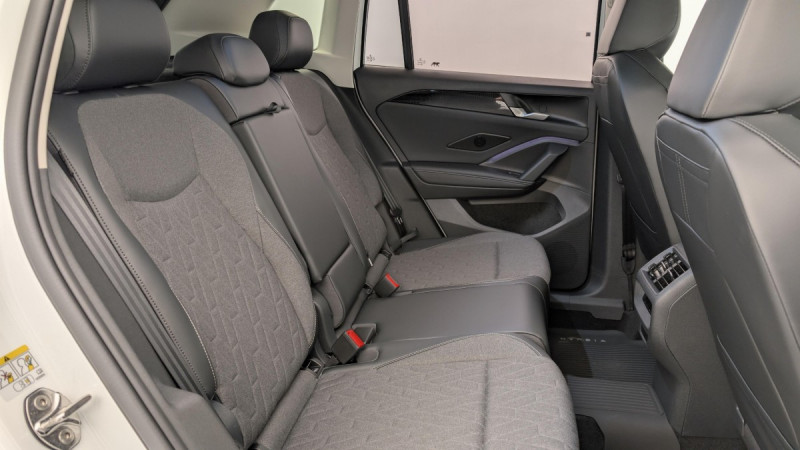 Photo 10 de l'offre de VOLKSWAGEN TIGUAN NOUVEAU 1.5 eTSI 150CV DSG7 LIFE PLUS à 37998€ chez Carlyss automobiles Vitré