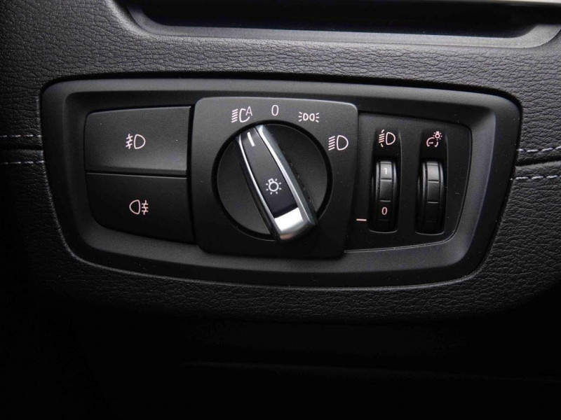 Photo 11 de l'offre de BMW X1 xDrive 25e 220 ch BVA6 xLine à 30198€ chez Carlyss automobiles Vitré