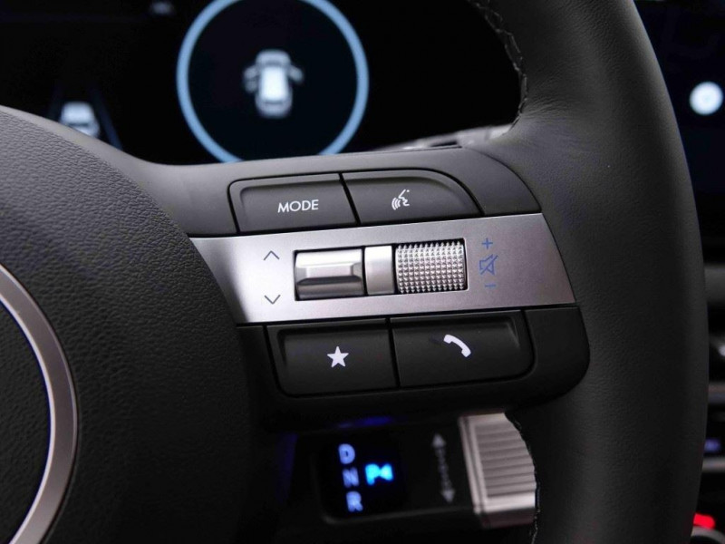 Photo 18 de l'offre de HYUNDAI Tucson 1.6 T-GDI 160 MHEV DCT Shine à 35906€ chez Carlyss automobiles Vitré