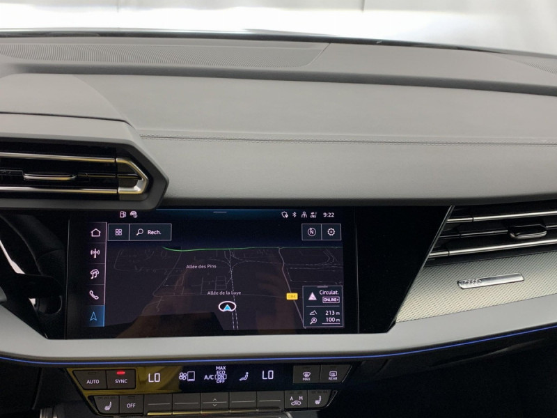 Photo 32 de l'offre de AUDI A3 SPORTBACK NOUVELLE 45 TFSI E HYBRIDE RECHARGEABLE 272 S TRONIC 6 S LINE à 43998€ chez Carlyss automobiles Vitré