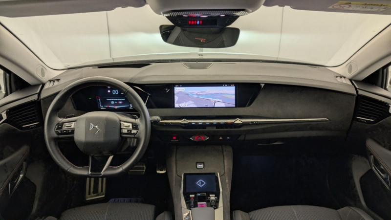 Photo 13 de l'offre de DS DS4 PureTech 130 EAT8 Performance Line+ à 24519€ chez Carlyss automobiles Vitré
