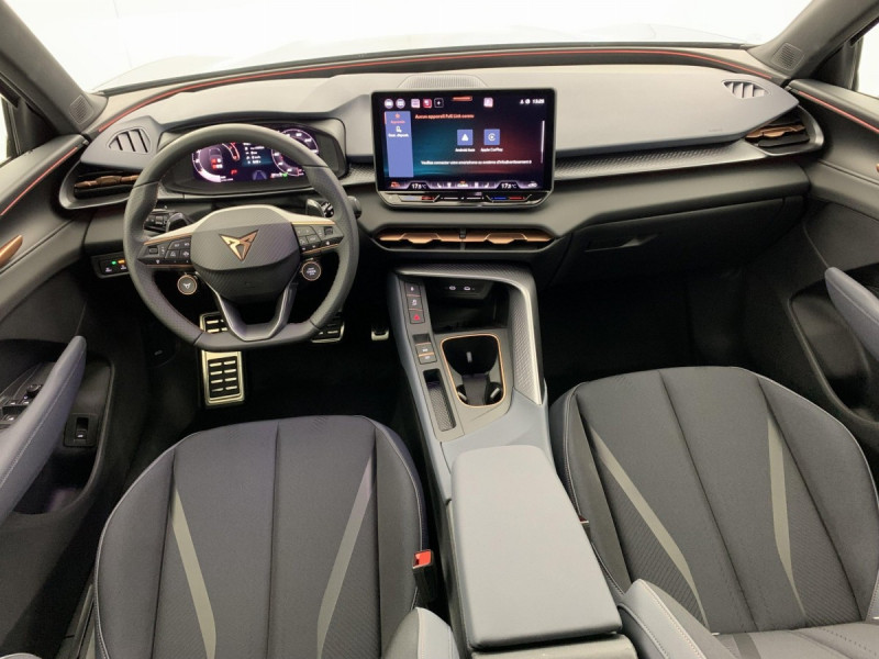 Photo 15 de l'offre de Cupra Terramar 1.5 eTSI Hybrid 150 ch DSG7 V à 36998€ chez Carlyss automobiles Vitré