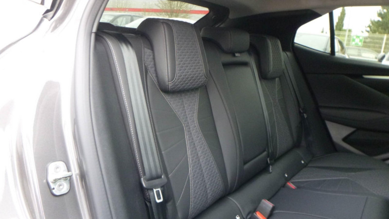 Photo 7 de l'offre de DS DS4 BlueHDi 130 EAT8 Pallas à 33398€ chez Carlyss automobiles Vitré