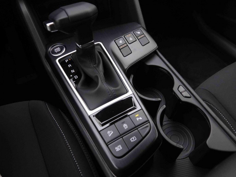 Photo 14 de l'offre de KIA SPORTAGE 1.6T-GDI DCT Pulse Plus New Model à 33948€ chez Carlyss automobiles Vitré