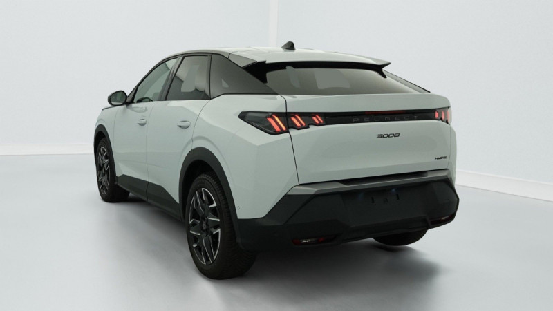 Photo 5 de l'offre de PEUGEOT 3008 NOUVEAU HYBRID 136 E-DCS6 ALLURE à 29379€ chez Carlyss automobiles Vitré