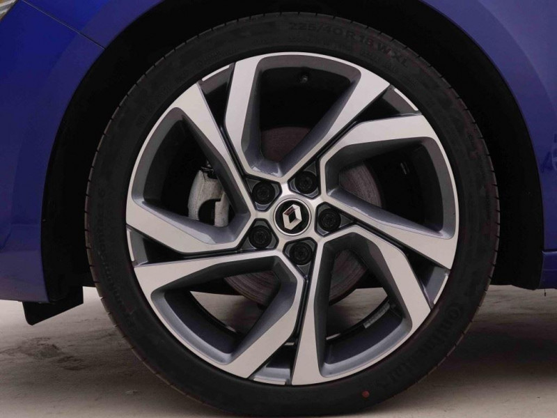 Photo 25 de l'offre de RENAULT Mégane 1.6 E-Tech 160 PHEV DCT RS-Line à 28565€ chez Carlyss automobiles Vitré