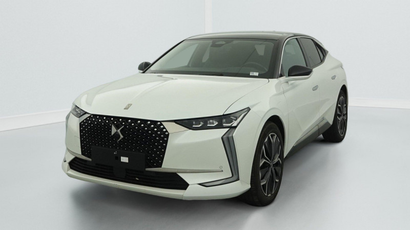 Photo 3 de l'offre de DS DS4 PureTech 130 EAT8 Rivoli à 22311€ chez Carlyss automobiles Vitré