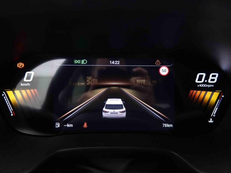 Photo 11 de l'offre de MG Motor ZS 1.5i 115 Comfort à 23502€ chez Carlyss automobiles Vitré