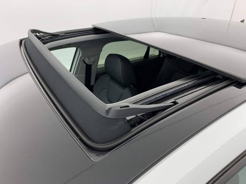 Photo 17 de l'offre de AUDI Q2 35 TFSI 150 S tronic 7 Design à 37098€ chez Carlyss automobiles Vitré