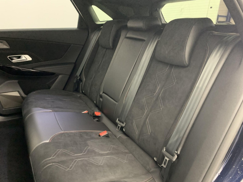 Photo 20 de l'offre de DS DS7 BlueHDi 130 EAT8 Pallas à 33998€ chez Carlyss automobiles Vitré