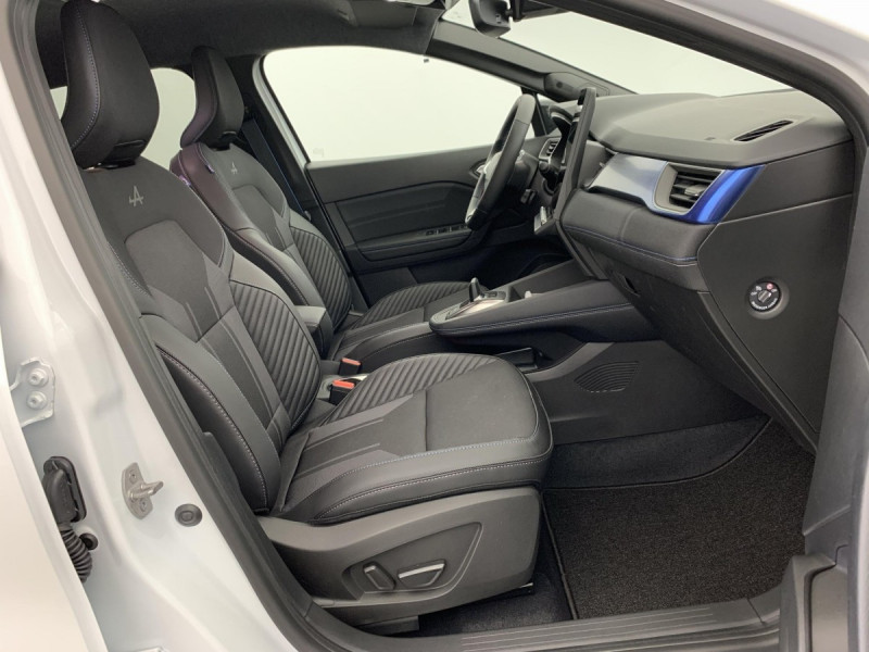 Photo 8 de l'offre de Renault SYMBIOZ E-Tech full hybrid 160 ch Esprit Alpine à 30598€ chez Carlyss automobiles Vitré